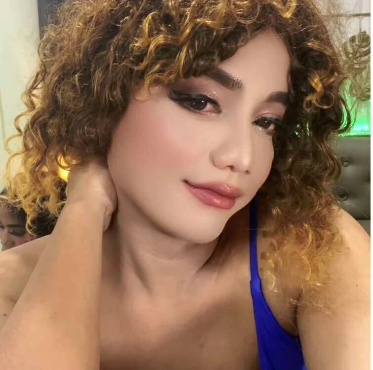 9IncHugeCockSelfSucker: συνομιλία ΧΧΧ εκτός σύνδεσης