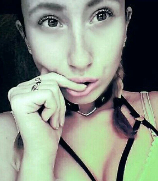 HALLE_HART offline chatrum