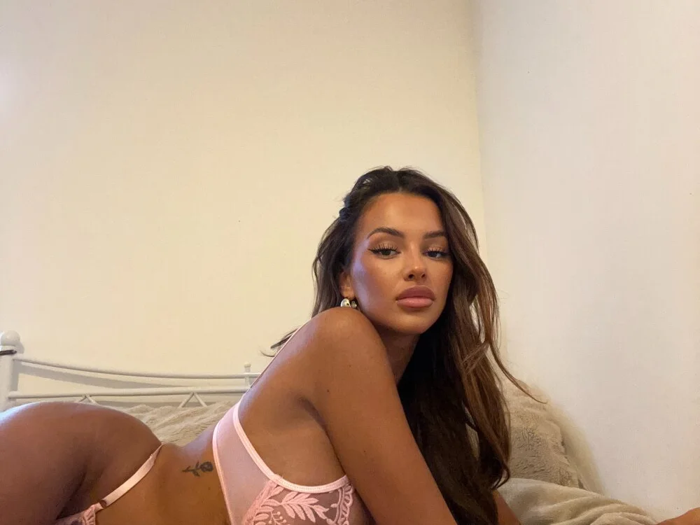 LaceyMayxox offline XXX-chat