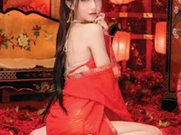 Inomi_2k's webcam live show