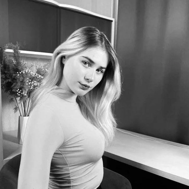 LuanaFincel Chat XXX Ngoại tuyến