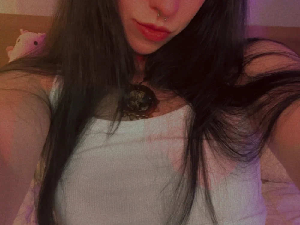 AiviePink offline XXX-chat