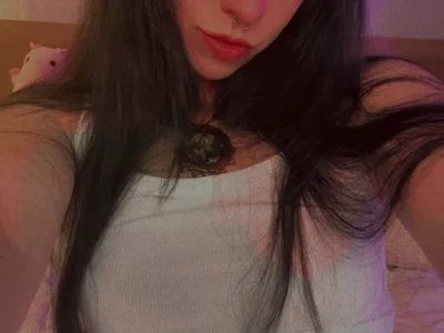 AiviePink