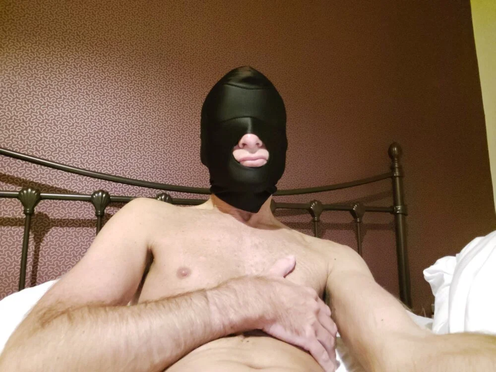 Offline XXX chat Bottom_CnCFan