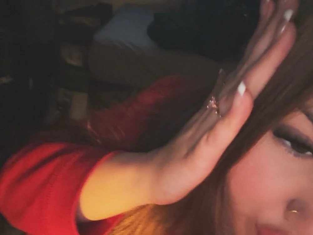 onesexccmfkaa22's Offline XXX Chat