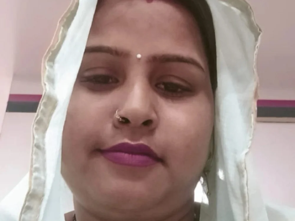 PRIYA_43's Offline Chat Room