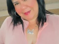 LAURAMARLYN31's Offline Chat Room