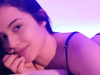 selenasmith18のライブXXXチャット