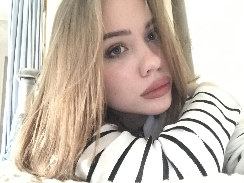 OpeliaSilvers' Offline XXX Chat