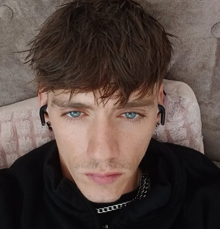 Zoevon Offline XXX-chat