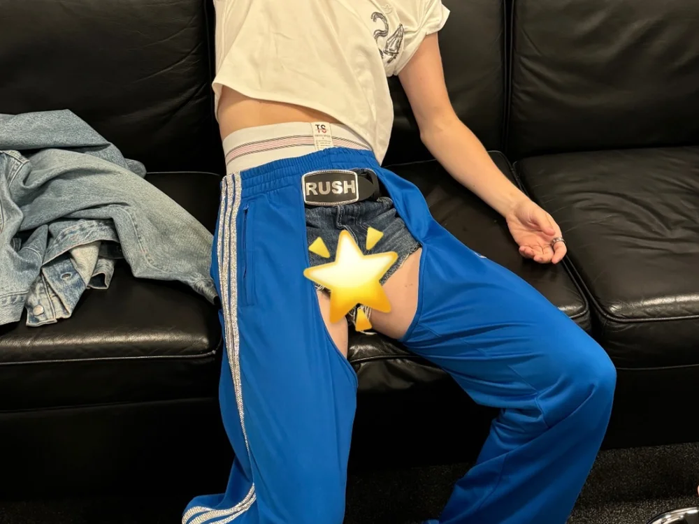 CharlieZoza Offline Chatraum