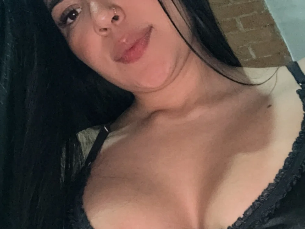 Morena_hot6 offline chatrum