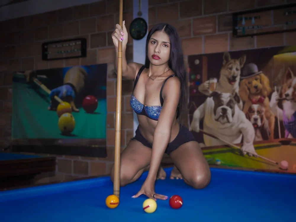 Lili_miller07's Offline XXX Chat