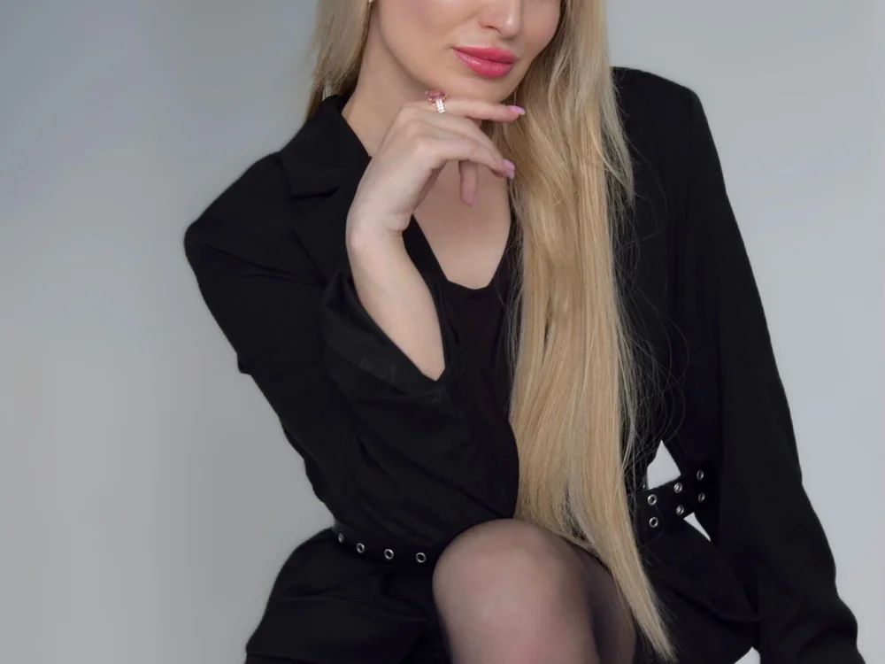 MissMolly5's Offline Chat Room