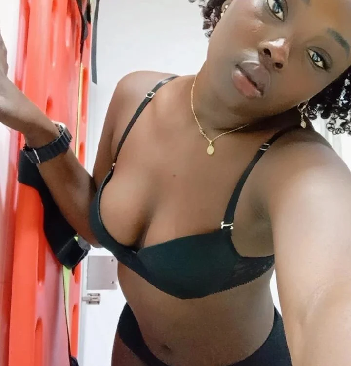 Chat +18 off-line de Kimmy_Harper