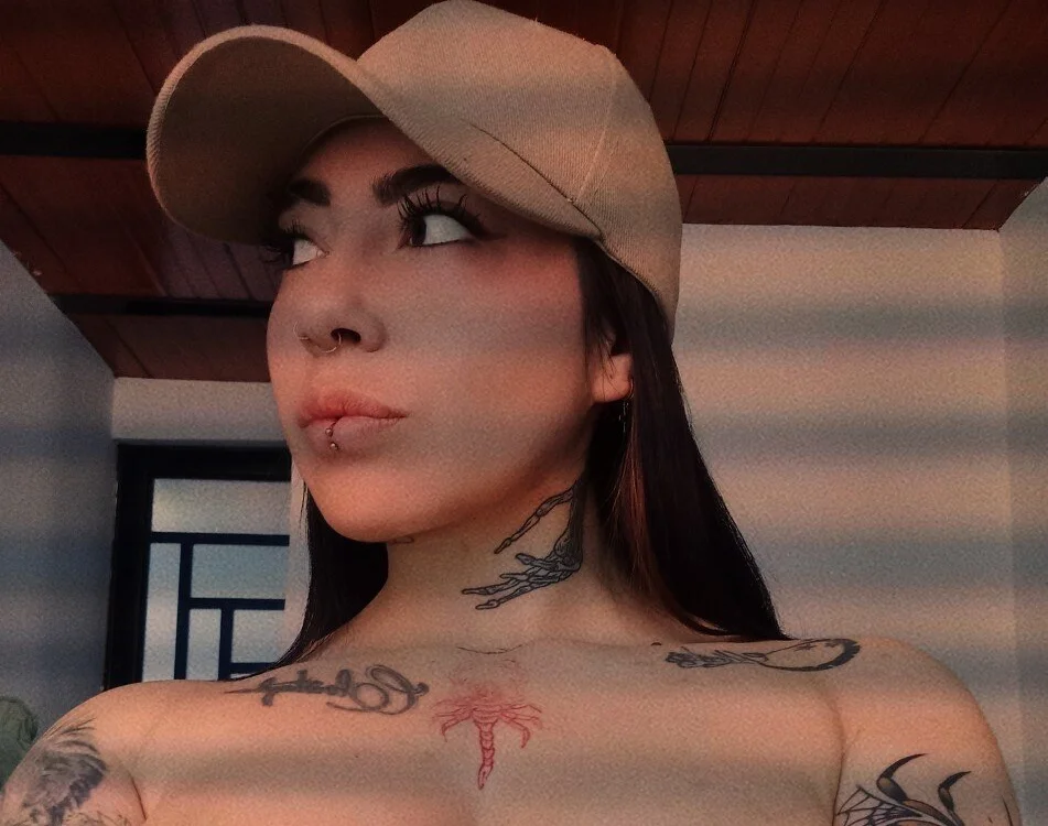 Annysmith_'s Offline XXX Chat