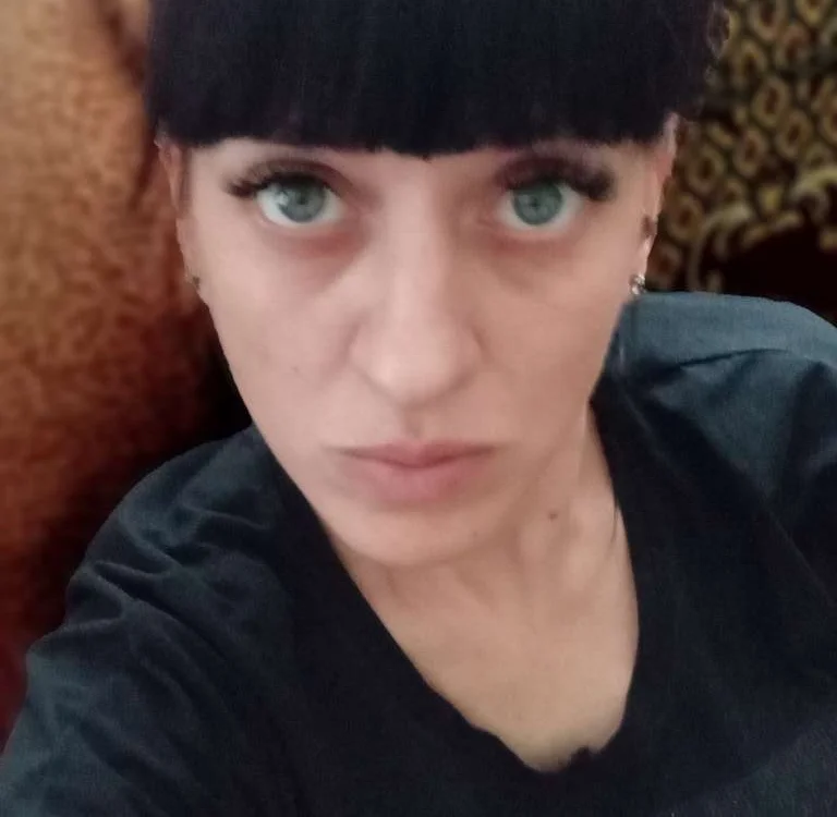 KatherineWood's Offline Chat Room