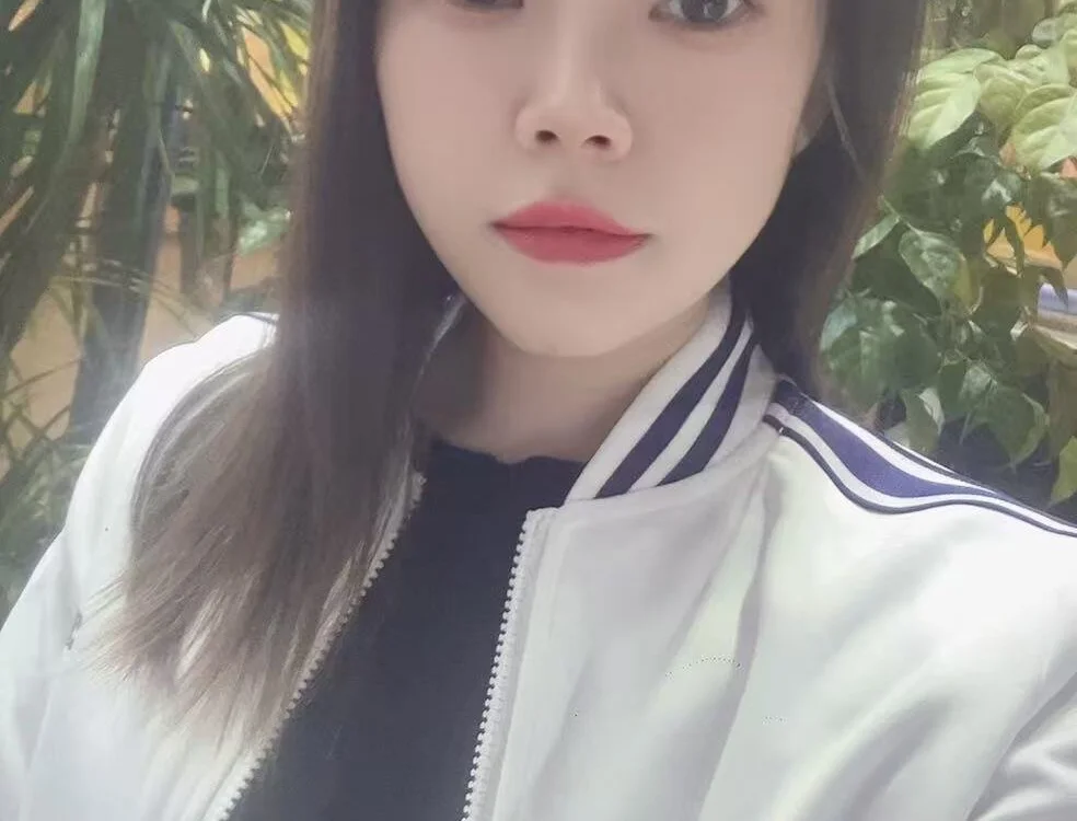 Yan-yan13 Offline XXX-chat