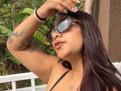Mia_skyy18 Female Hairyyoung Live Webcam Adult