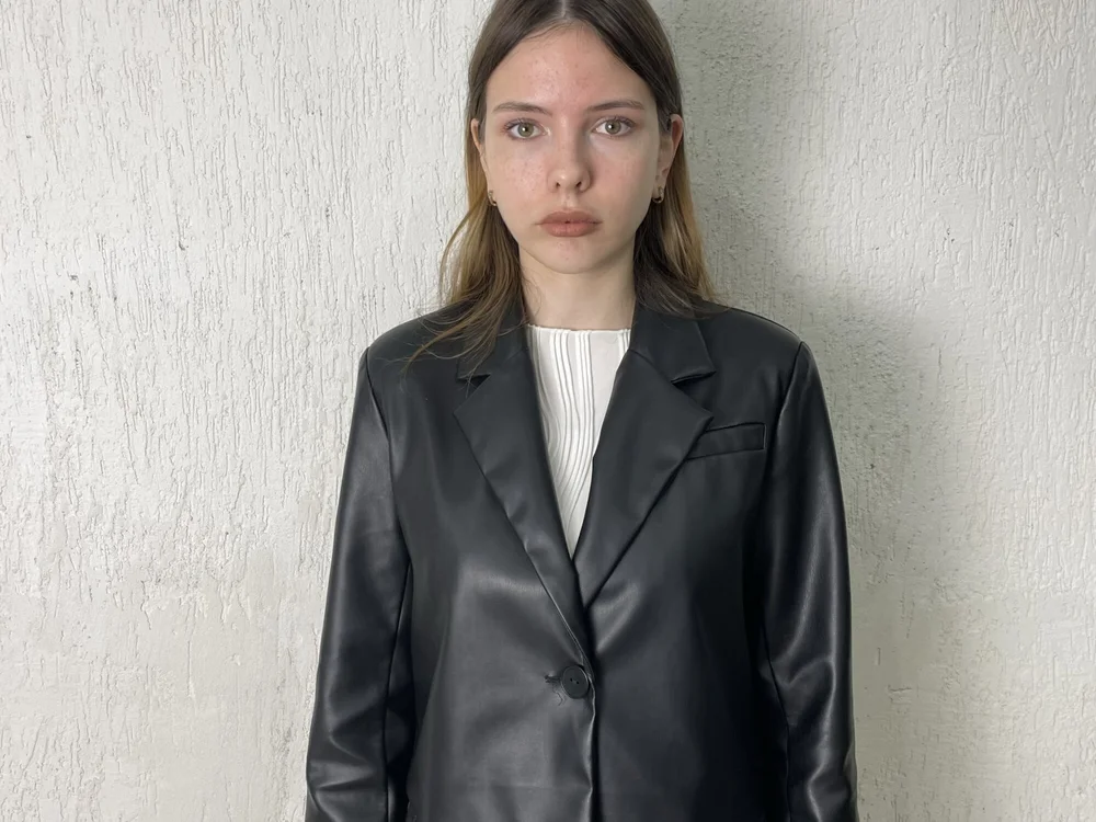 ห้องแชทออฟไลน์ของ MaureenAlvey