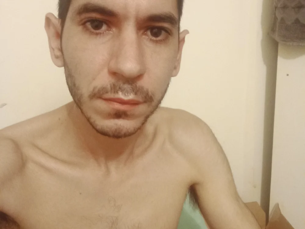 lucassamp6849's Offline XXX Chat