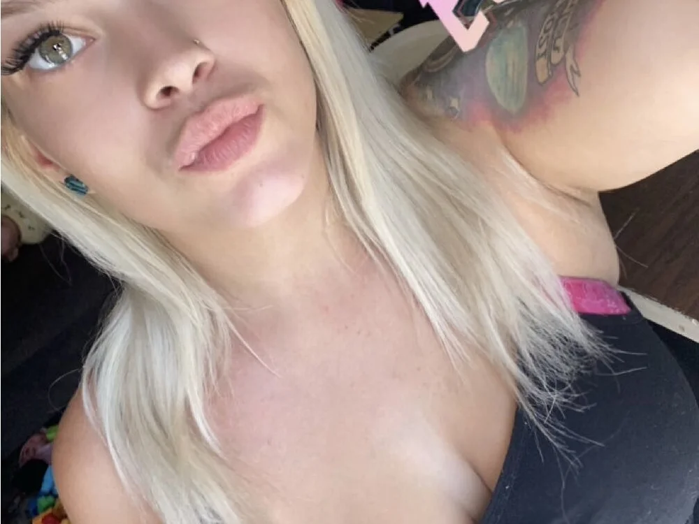 FreakNasty317 offline chatrum