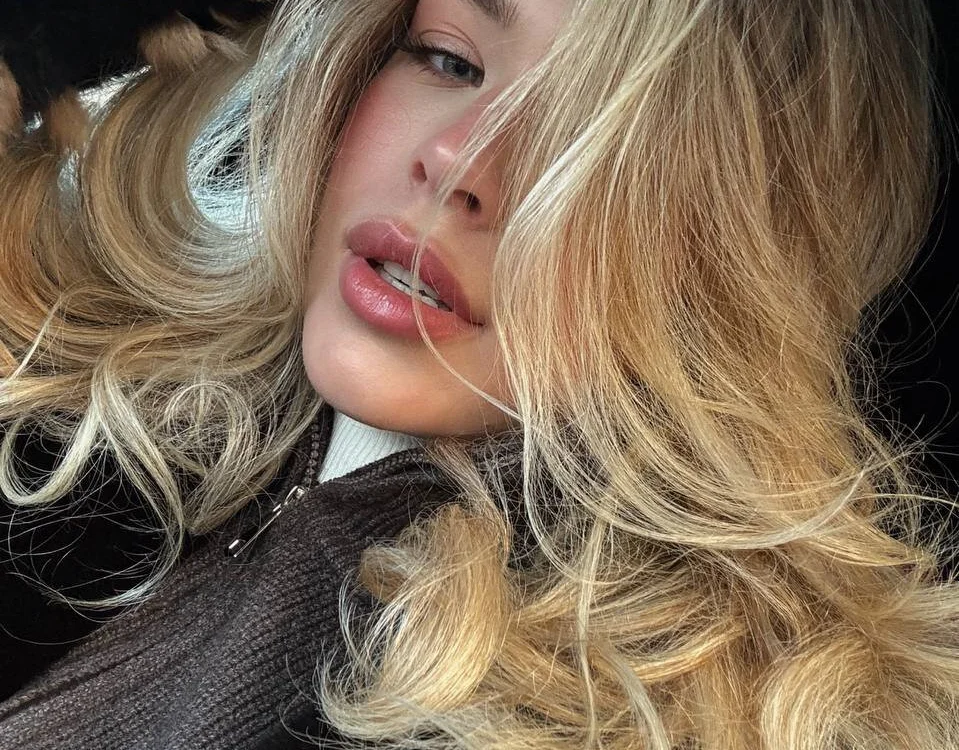 BelleKou Chat XXX offline