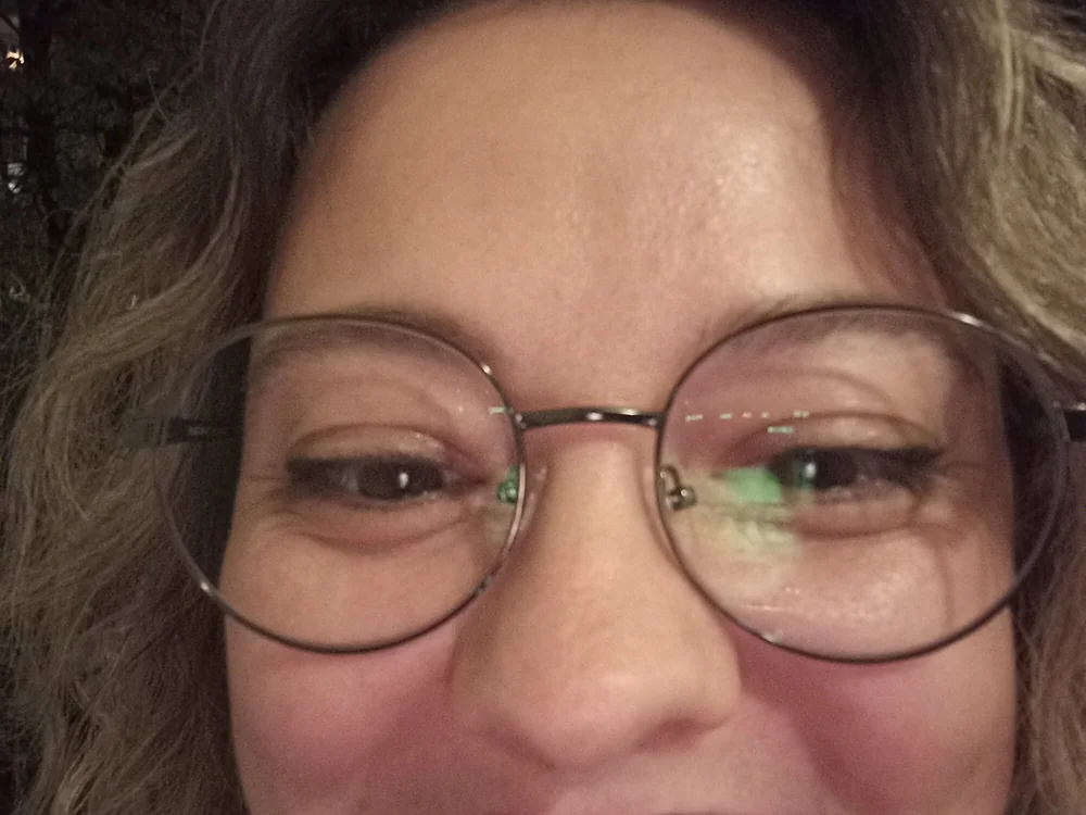 lilit1015's Offline Chat Room