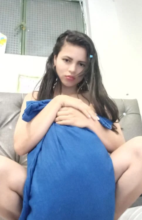 nickyhotthx's Offline XXX Chat