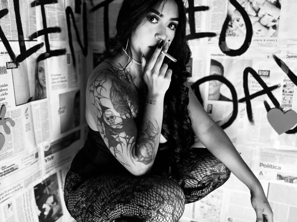 دردشة Keyla_Cutte الجنسية دون اتصال