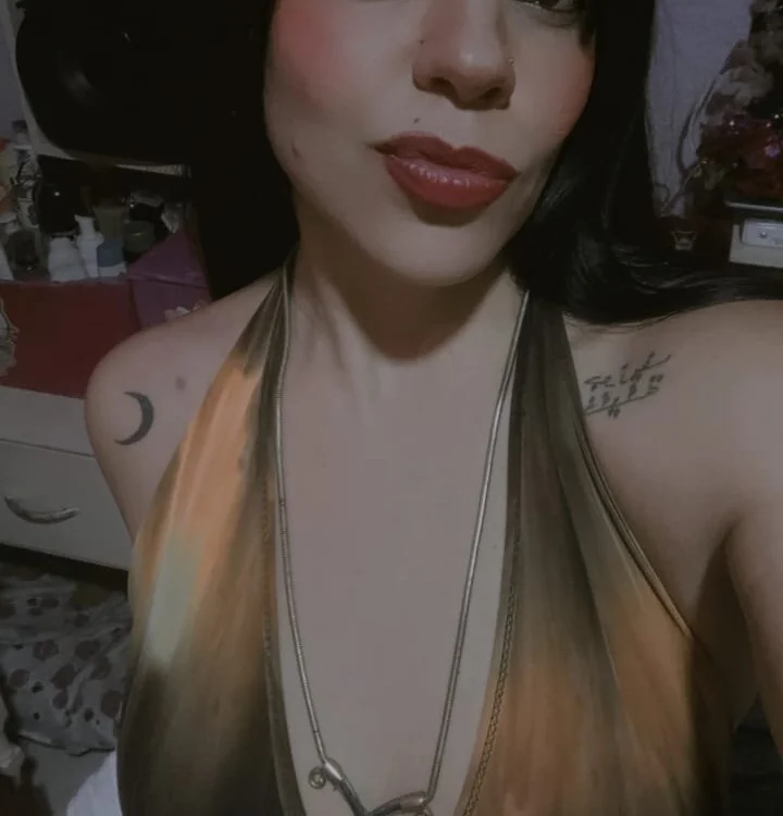 kandyzofhii's Offline Chat Room