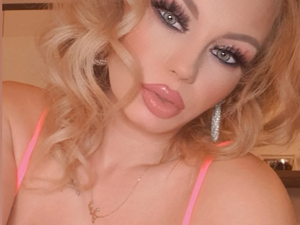 KatieNovaxx offline chatrum