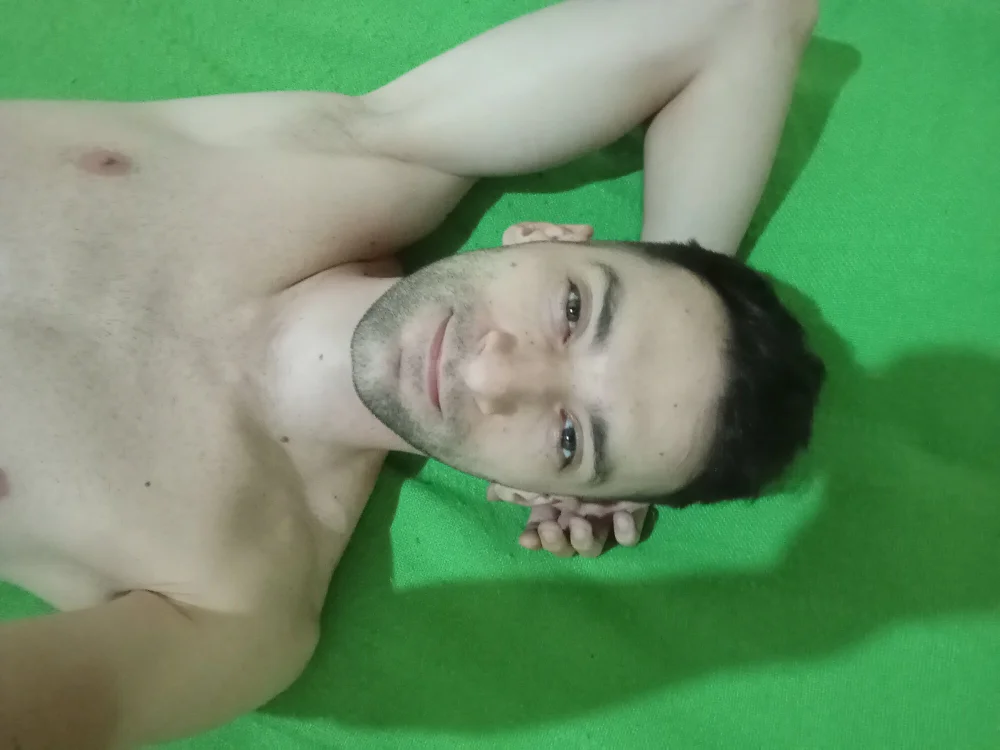 TylerWildman's Offline Chat Room