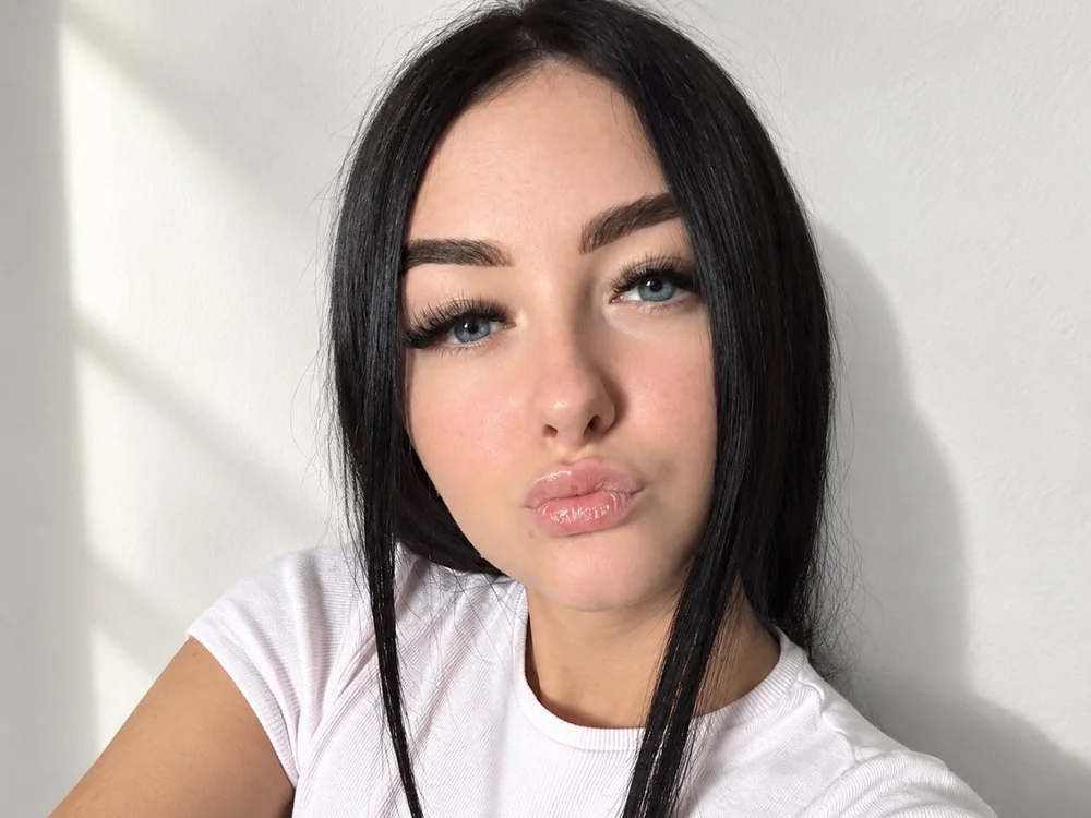 BritanyReick_: офлайн-секс-чат