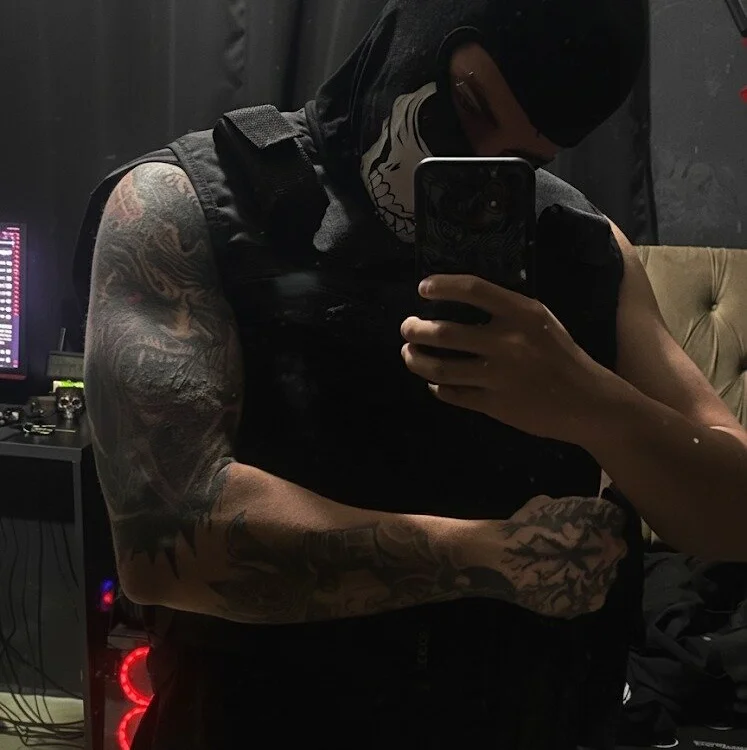 Sinner___'s Offline XXX Chat