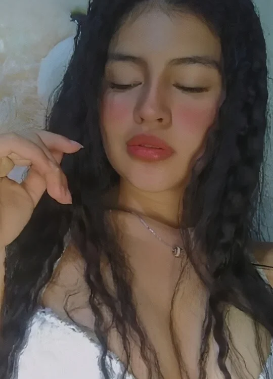 lorrainedancesj's Offline XXX Chat
