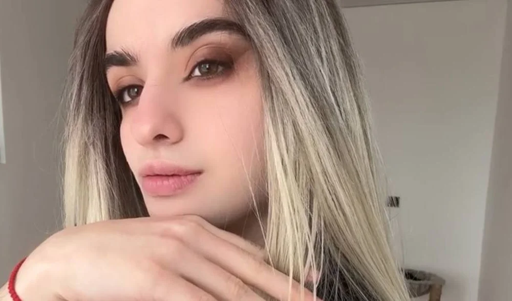 Chat +18 de devil_gddess1 ao vivo