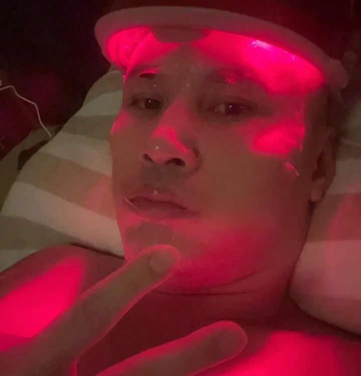 แชท XXX ออฟไลน์ของ hjiljil