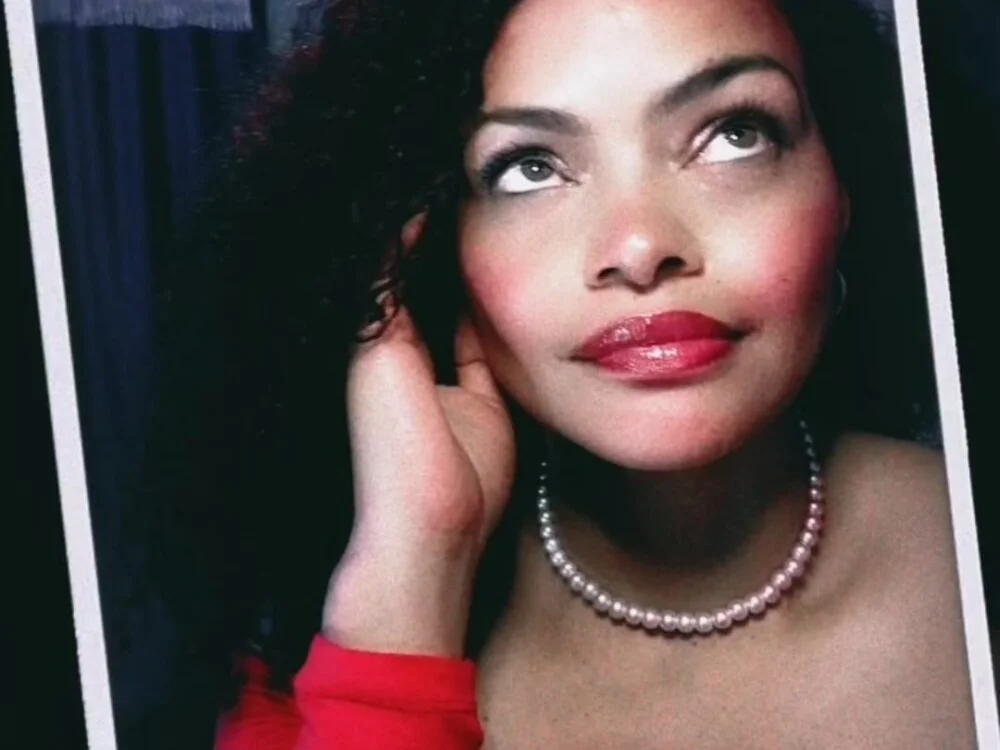 ValenttinaSex1's Offline XXX Chat