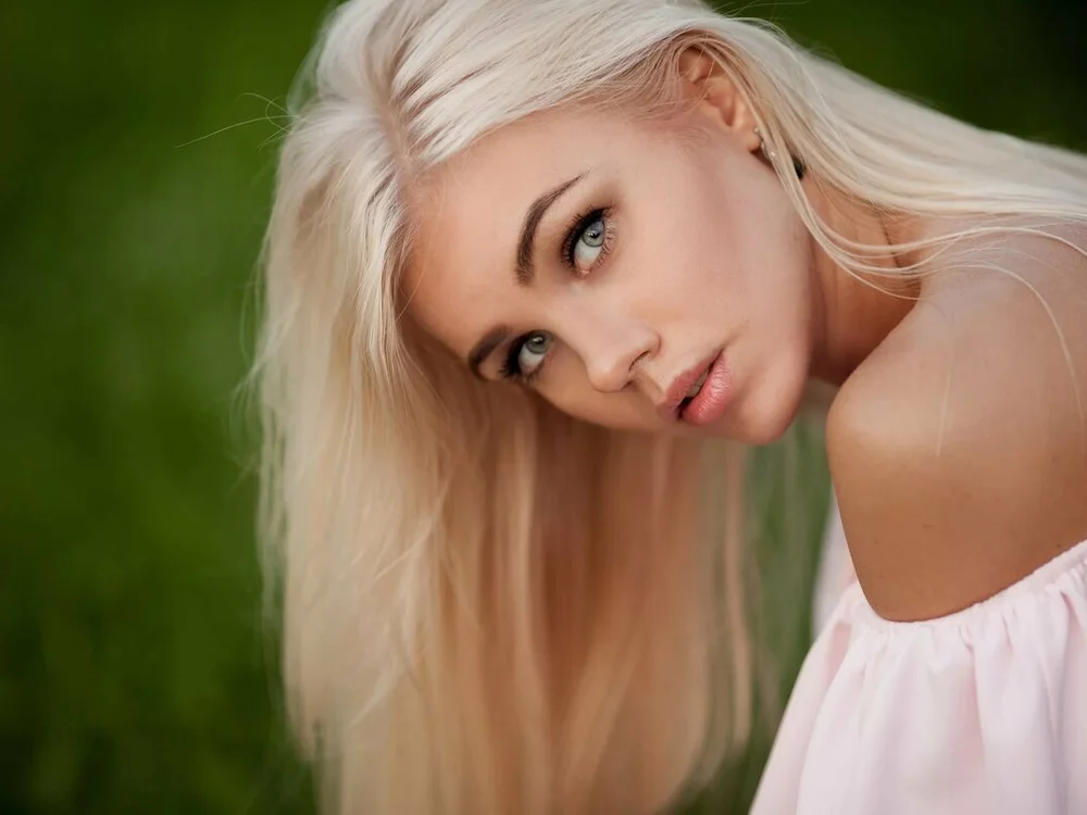AnnaSpitz's Offline XXX Chat