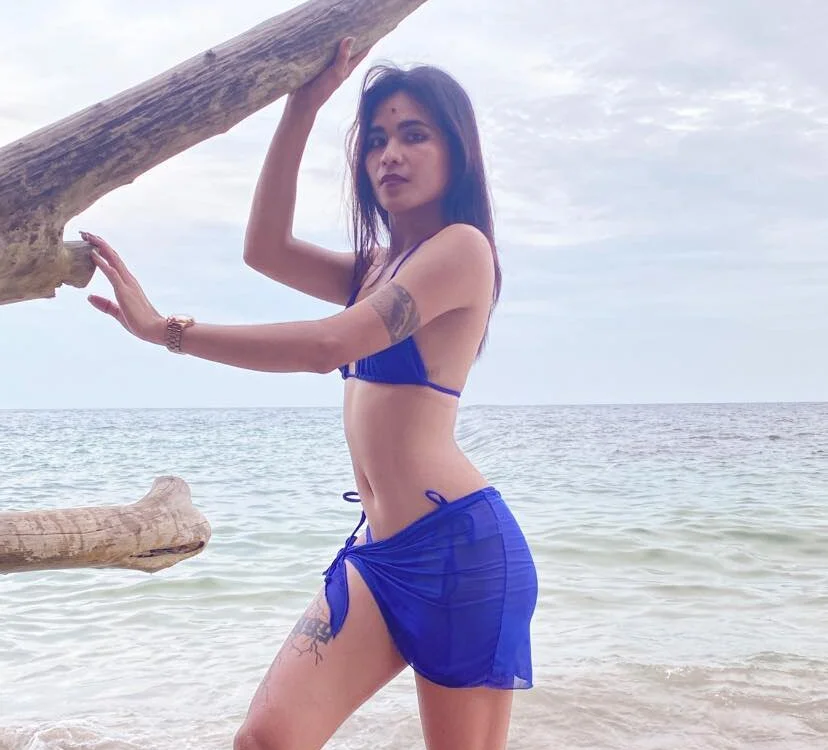 ur_goddess_ryzel_ offline XXX-chat