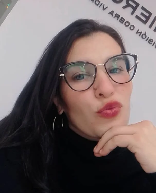 Putinieves' Offline Chat Room