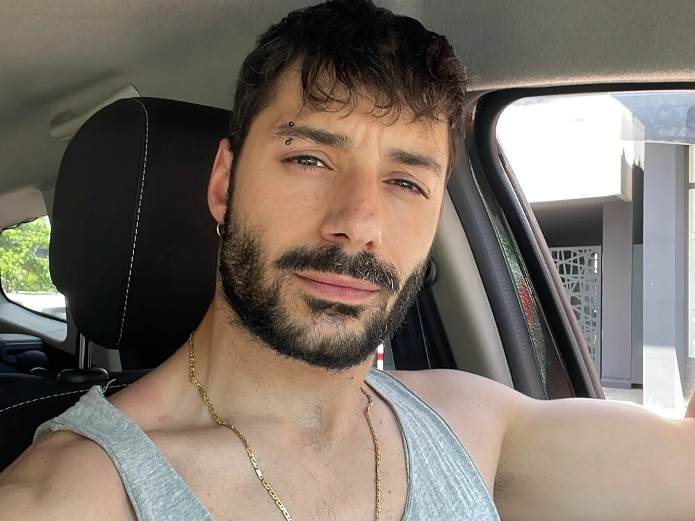 fisicato live XXX chat