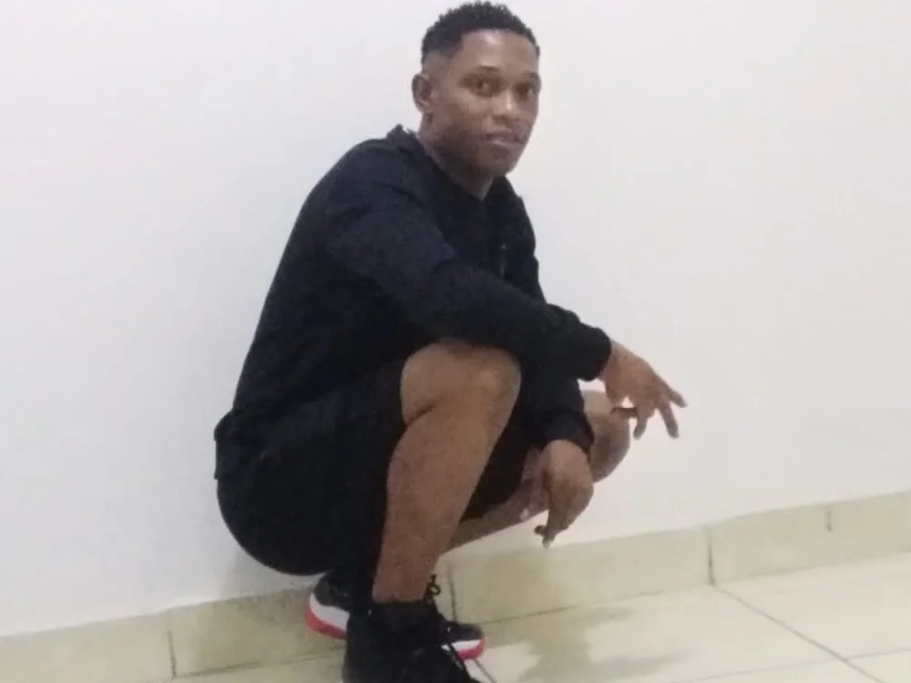 TadashiHard's Offline XXX Chat