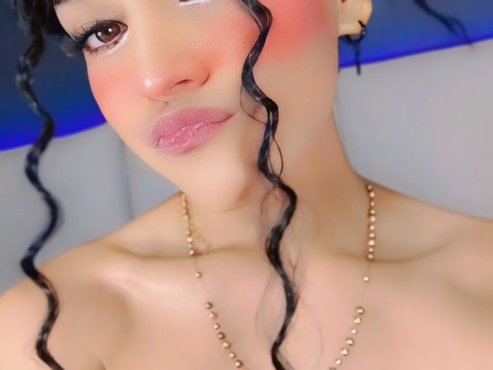 Zoe_LeyreのオフラインXXXチャット