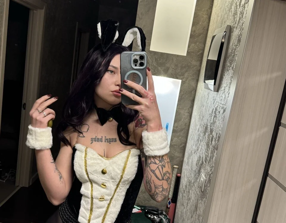 Marrry-Cherry's Offline Chat Room