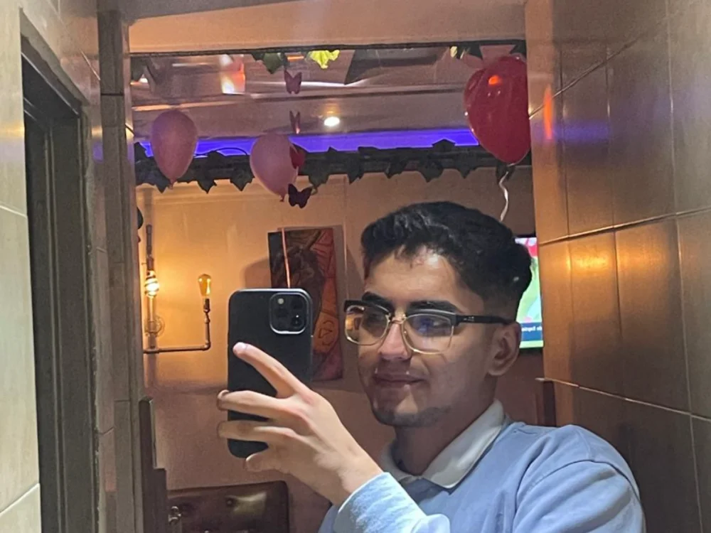 tomy_hot20 Offline XXX-chat