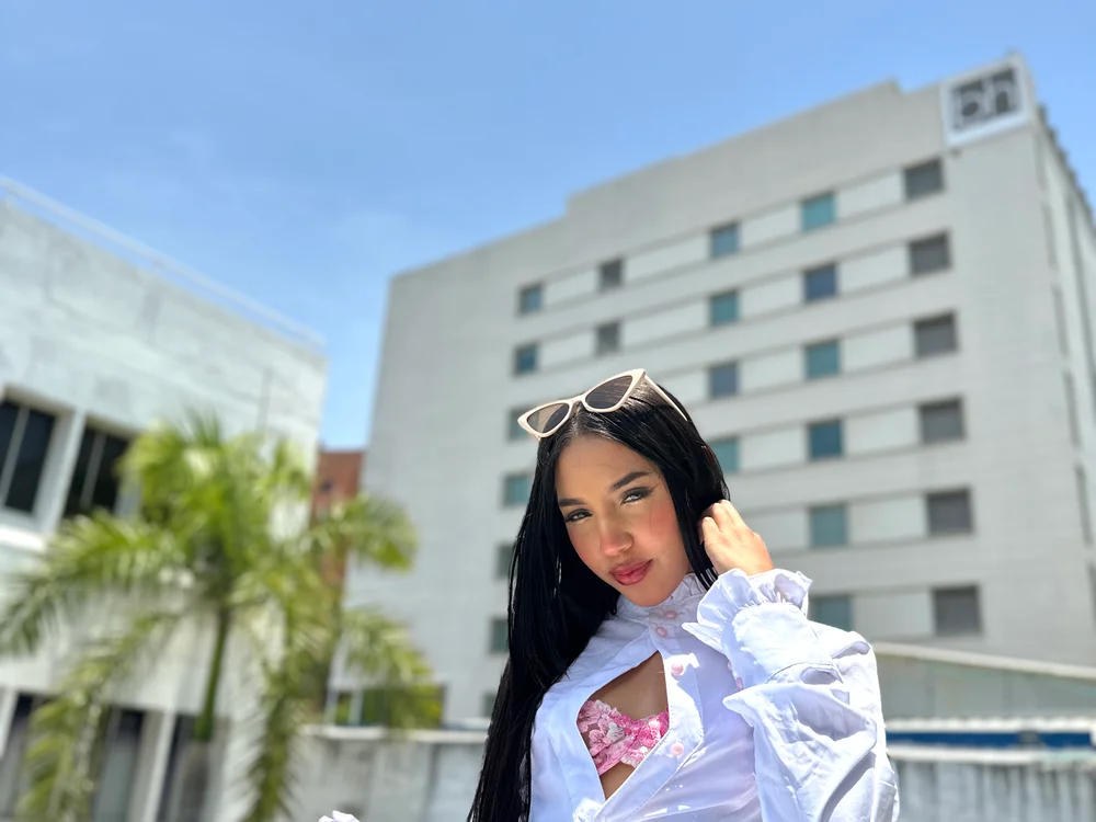 Chat +18 off-line de annalise_goerts
