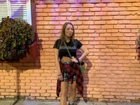 Модель misspollypeach