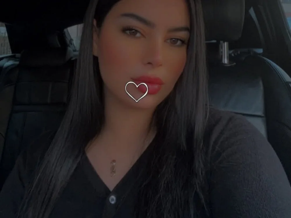 دردشة bitch_sexyy الجنسية دون اتصال